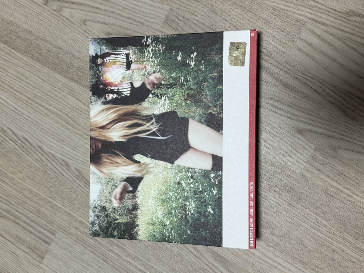 esgiiiing's tweet photo. 에프엑스 f(x) fx 앨범 판매
레드라이트 redlight

개봉상품이며 포카는 엠버에요
자세한 상태랑 구성품은 사진 참고해주세요

25000원 (쿨거시 반택포 가능) https://t.co/oqTzjHQNWD
