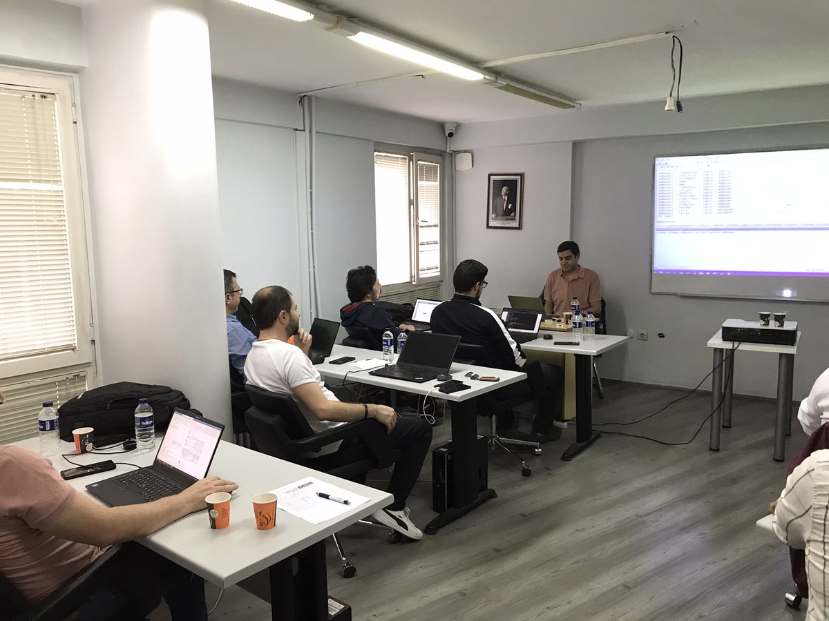 📍Network Akademi olarak Akca Lojistik ile PostgreSQL eğitimimize başladık!

Katılımcılarımıza gösterdikleri ilgi ve enerjileri için teşekkür ediyoruz.
Bir sonraki eğitimimizde tekrar buluşmak dileğiyle..