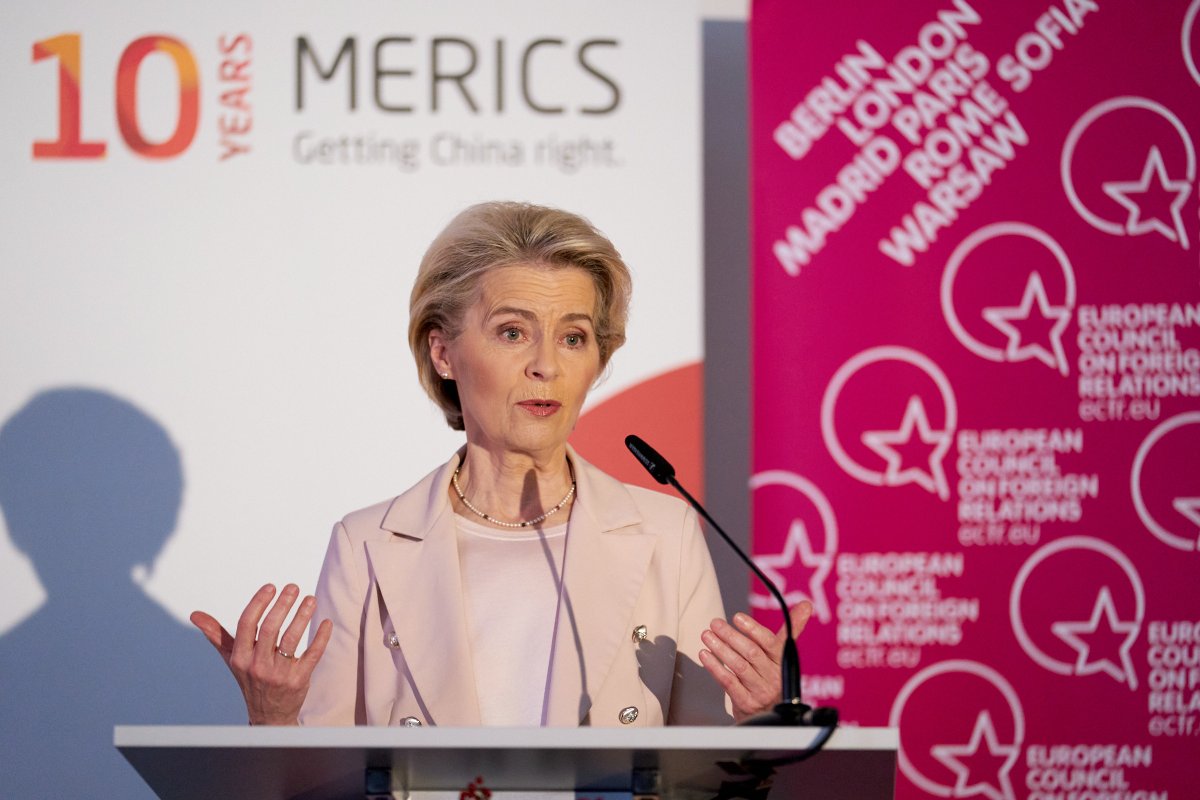 It was an honour to welcome @EU_Commission President @vonderleyen at an event today, jointly organized by ECFR and @merics_eu. With the EU-China summit just three weeks away, the event will outline the priorities for a future European China policy. @ECFRAsia