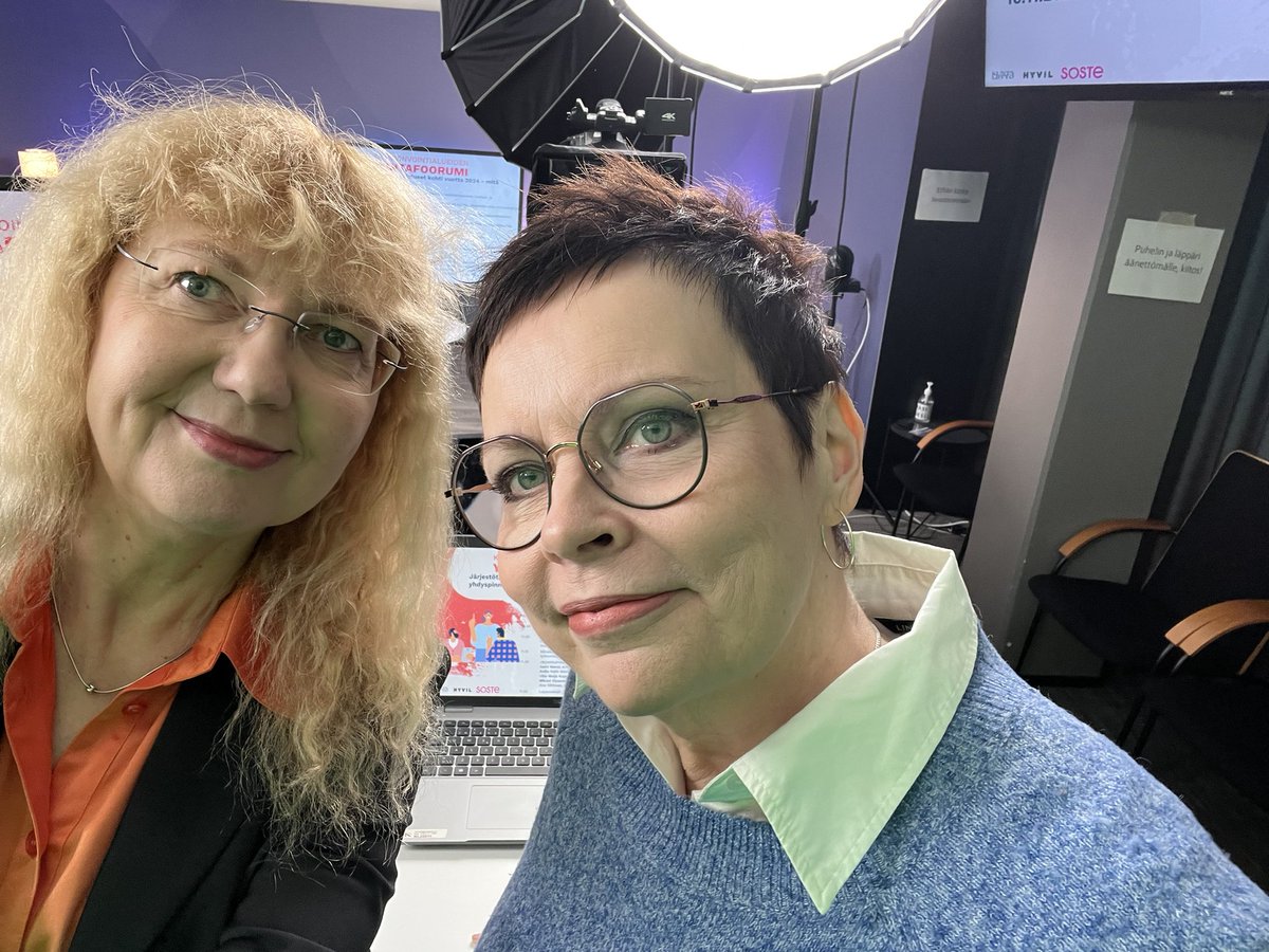 RShemeikka's tweet photo. Oikein hyvä hyvinvointialueiden ja kuntien yhdyspintafoorumi. Tärkeitä huomioita kollegoilta. Kiitos järjestelyistä @SOSTE10 @Kuntaliitto ja #hyvis ja viisaista ajatuksista @JJoutsiluoma @HahlWeckstrom Ulla-Maija Kopra @JHaikari @namisiemi ja muut. @Kuntoutussaatio ilolla mukana! https://t.co/P70KGMWkKR