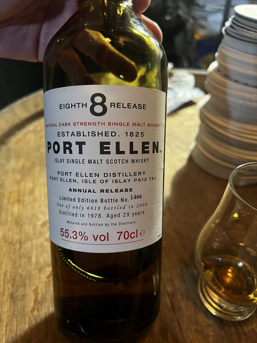 Sono riuscito ad assaggiarlo , mi ha lasciato senza parole, davvero toccante🤟🏻🤟🏻🤟🏻#monarcalambrate #lambraterulez #arrogantpub