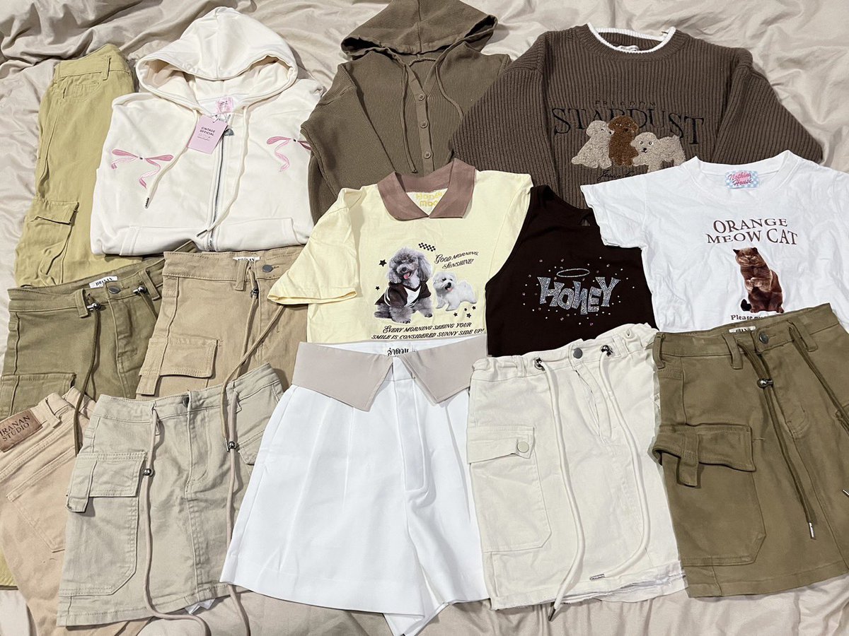 nonkoy09's tweet photo. 🧺ส่งต่อเสื้อผ้าน่ารักๆ มีมากกว่าในรูป 🧸
รี+ฟอลลด 5฿ ค่าส่ง 45฿ ไม่เกิน 5 ตัว
🛒ลงวันเสาร์ 18/11 18:30 น.

#เสื้อผ้ามือสองสภาพดี #ส่งต่อเสื้อผ้ามือสอง  #เสื้อผ้ามือสอง #เสื้อผ้ามือสองราคาถูก #โล๊ะตู้  #cintageshop #ส่งต่อเสื้อผ้า  #ส่งต่อcintage #vgh #vghbkkมือสอง https://t.co/xKwQdnneRM