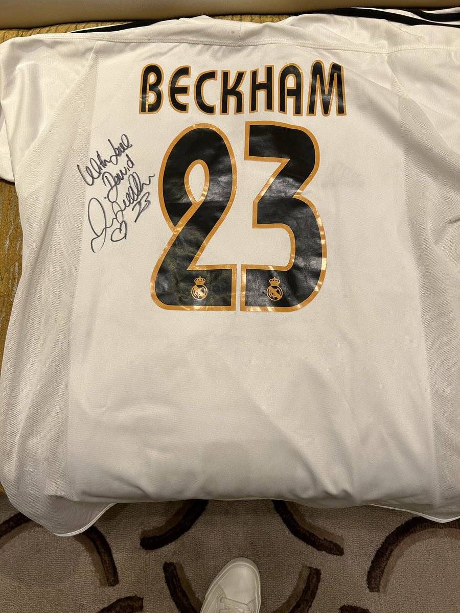 AnasuyaKumar's tweet photo. There’s only one #DavidBeckham and I had the privilege to chat with him for a bit 

Check out my once in a lifetime interview! 

https://t.co/JmiaYZHeuq

@CNNnews18 @UNICEFIndia @victoriabeckham 

#Beckham #DB7 #BendItLikeBeckham https://t.co/VvD3o0dmeU
