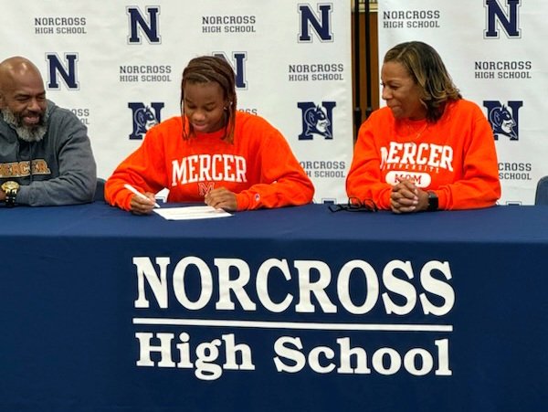Coach Ashley Luke Clanton (@clantonluke) on Twitter photo Congratulations to <a href="/JaniaAkins23/">Jania.Akins23</a> for signing her NLI to continue her basketball career at Mercer University! Go Bears! Congratulations to <a href="/JaniaAkins23/">Jania.Akins23</a> for signing her NLI to continue her basketball career at Mercer University! Go Bears!