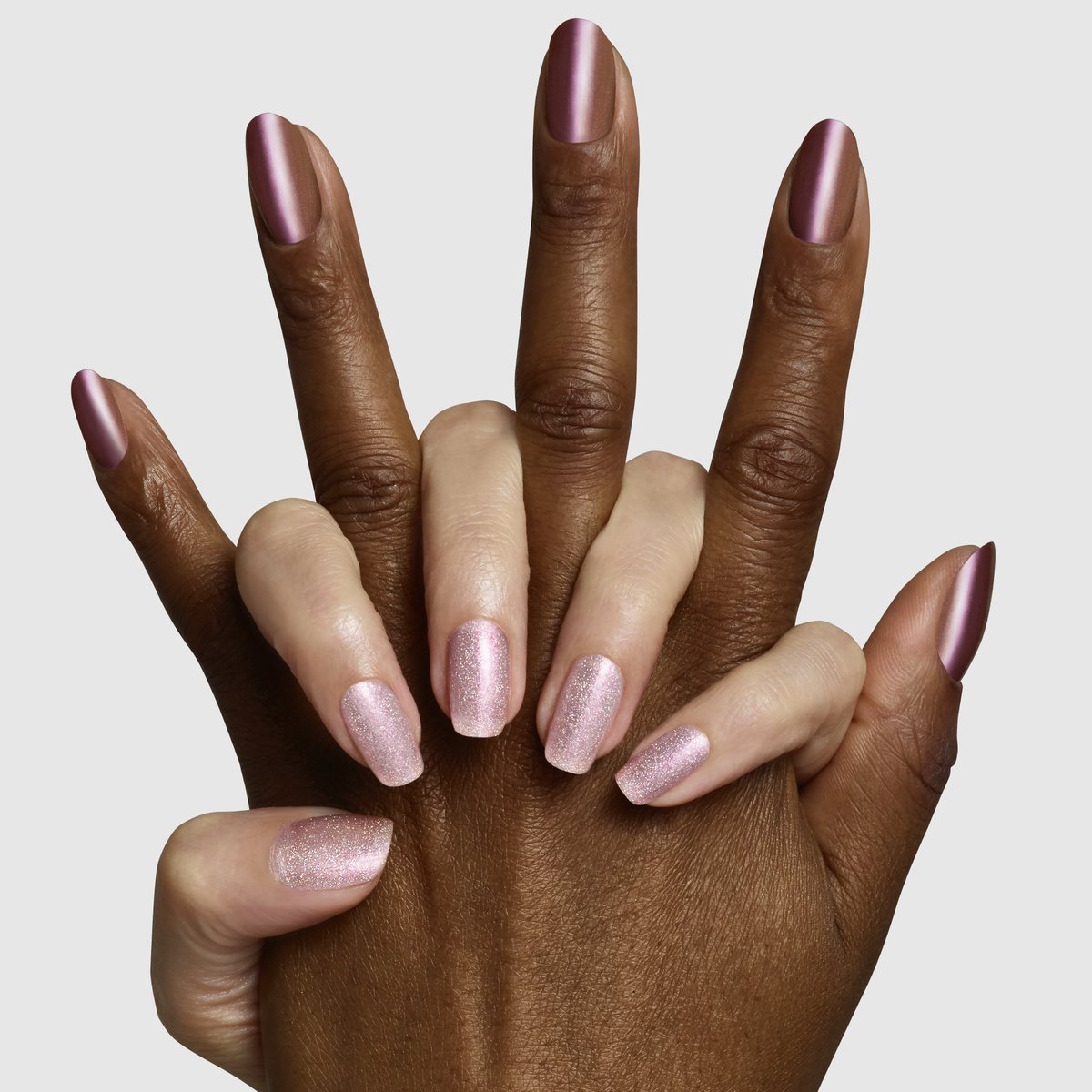 LeightonDennyEN's tweet image. Whether you find yourself on the NAUGHTY LIST or you're feeling a little NAUGHTY BUT NICE, our new shades will have you sparkling through the season! Save 20% with our special value duo: leightondenny.com/expert-nails/a…