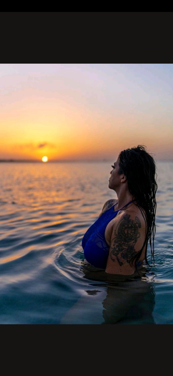 Hi alles gut bei Dir 🥰😘? Es war so geiles Wetter im Urlaub ich wollte nicht aus dem Wasser😍🌞. Wie siehst aus Lust auf eine heiße🔥🔥🔥 romantische Nacht? Ich hätte Zeit🔥🔥🔥💋💋!!! Du weißt nicht wo? Dann komm hier vorbei —> linkery.cc/MaraLeNoir-Twi…