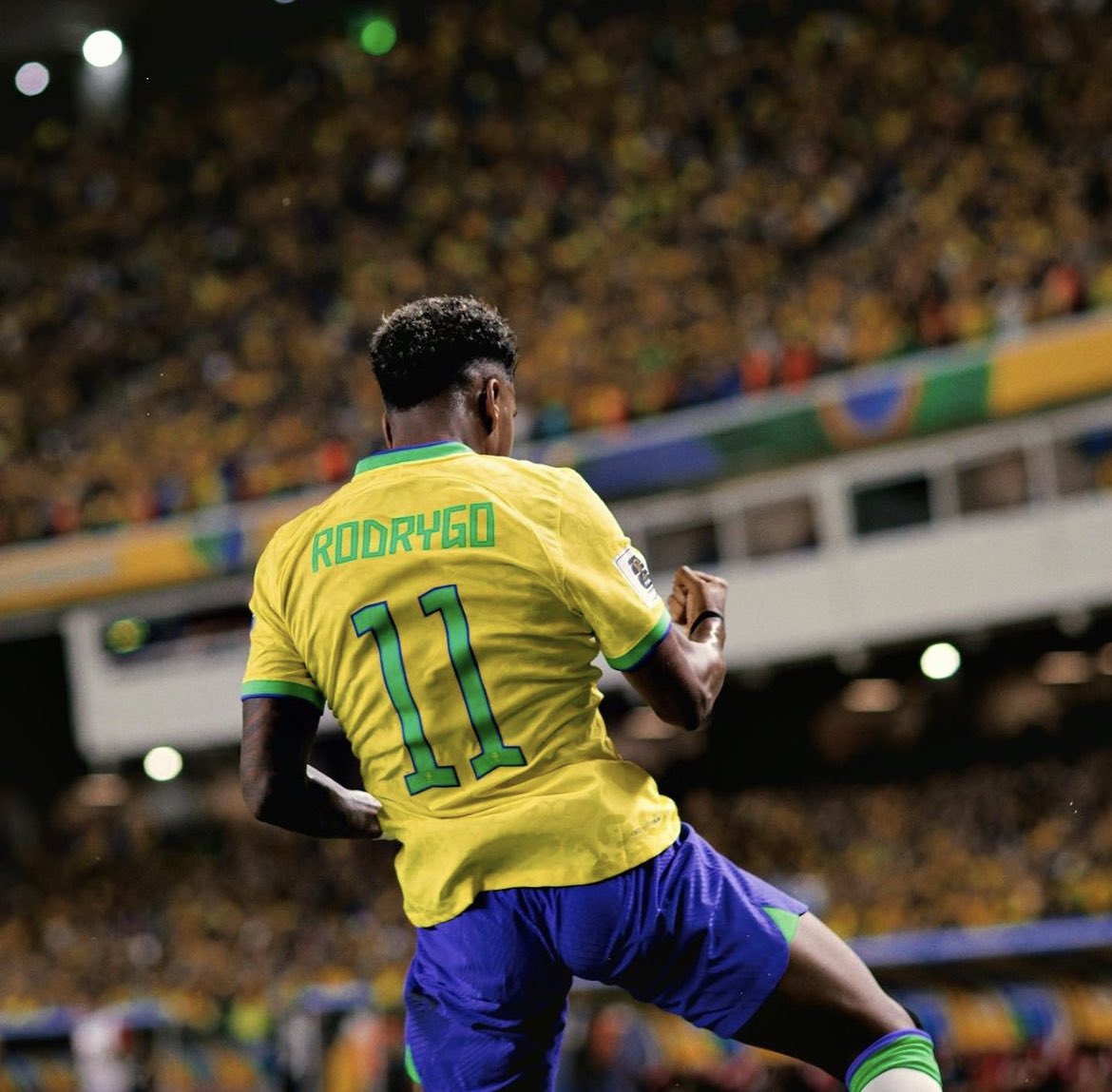 RodrygoGoesXtra's tweet photo. @RodrygoGoes @CBF_Futebol 🤍🤍 https://t.co/ZpoArUEtIX