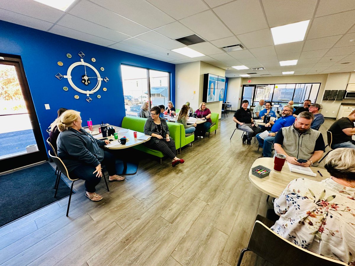 Spantech's tweet image. We empower our team with a dedicated life coach, available to all employees, ensuring everyone has the support they need to thrive both personally and professionally. Today we held our first Lunch and Learn diving deep into the art of communication. 
#CompanyCulture #SpanTech