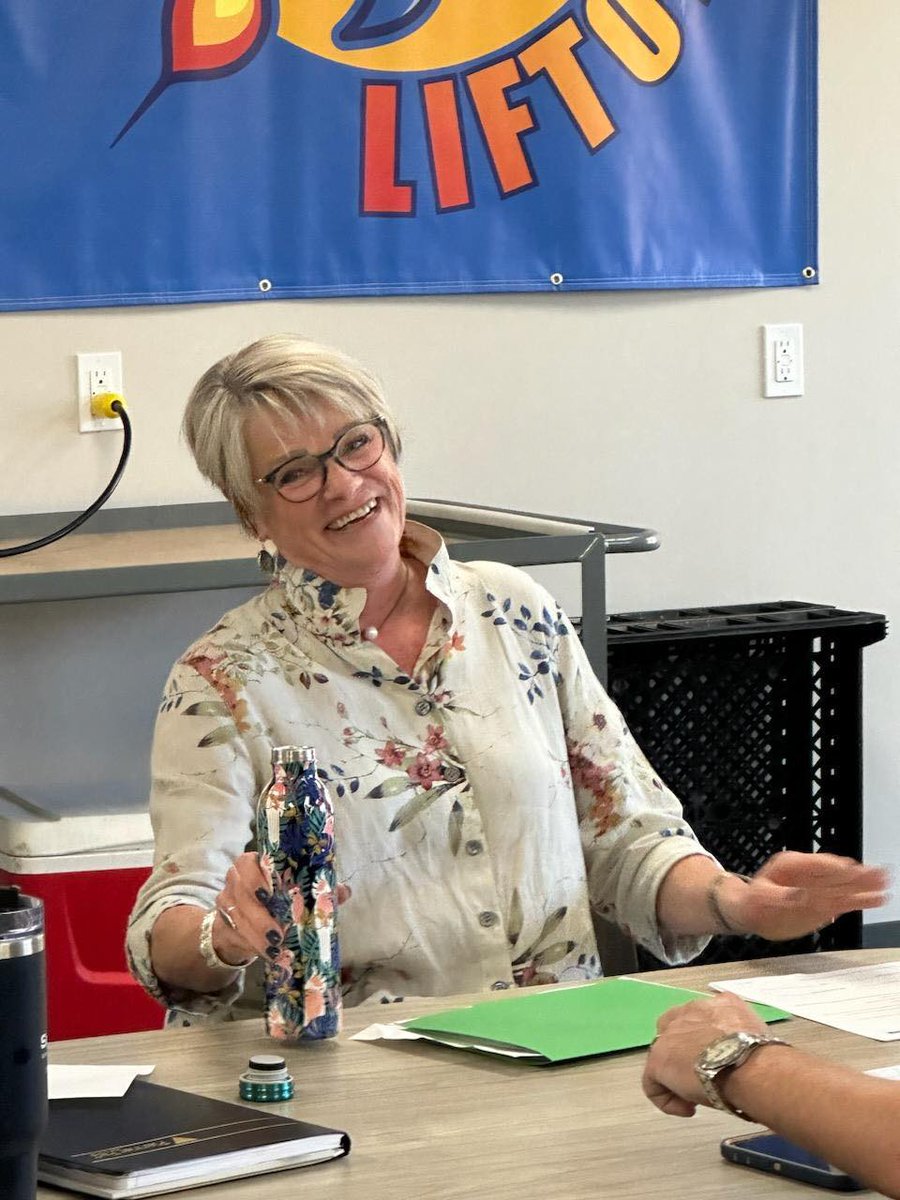 Spantech's tweet image. We empower our team with a dedicated life coach, available to all employees, ensuring everyone has the support they need to thrive both personally and professionally. Today we held our first Lunch and Learn diving deep into the art of communication. 
#CompanyCulture #SpanTech