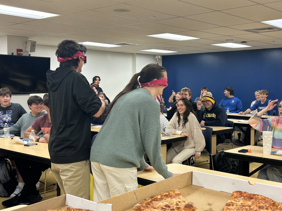 Lebo Link Crew tweet media