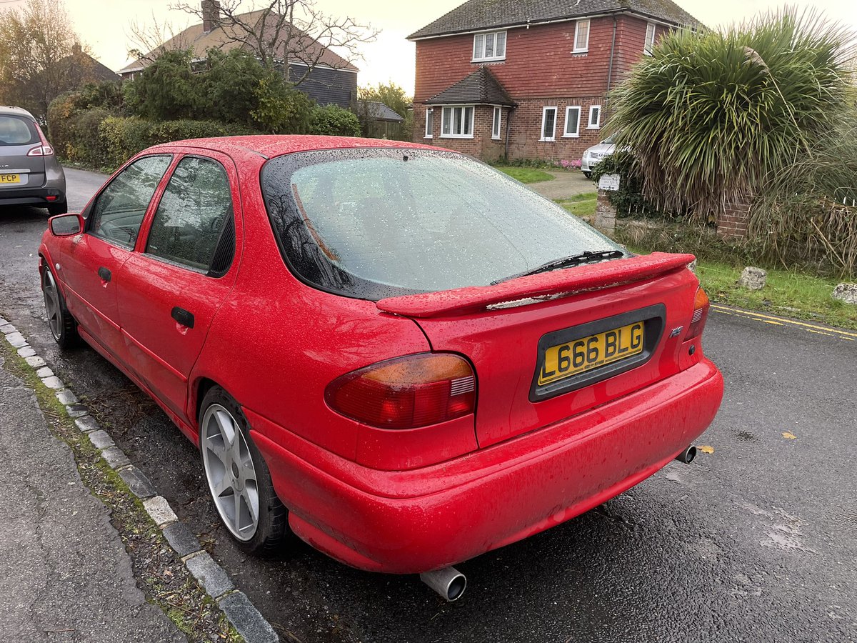 Couldn’t help taking a couple of photos of this beauty. And not one bit of gaffa tape in sight!