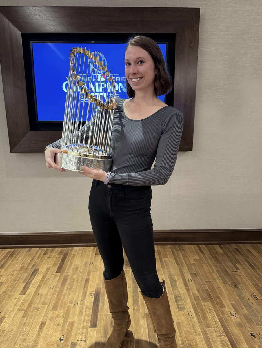 Amanda Kent tweet media