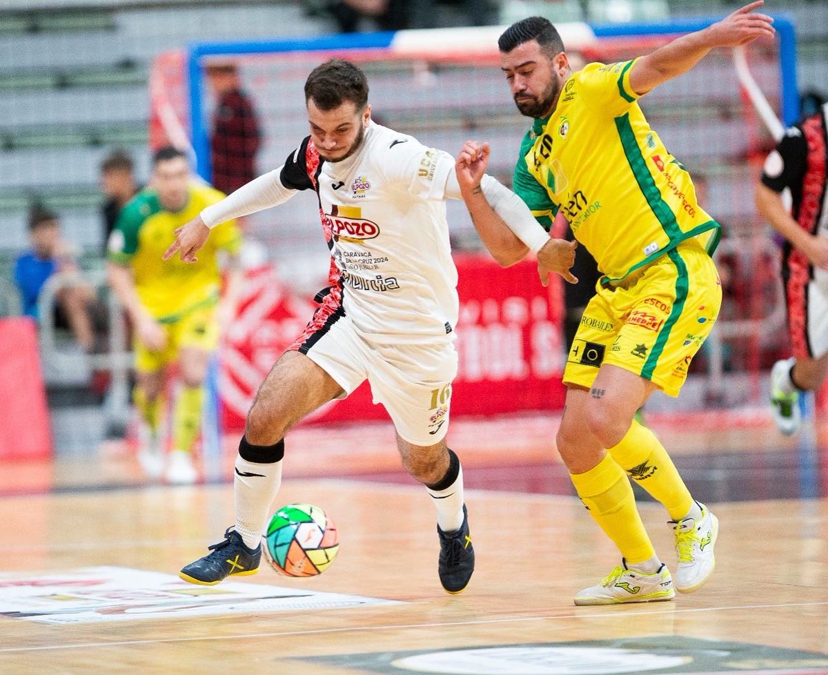 David Alvarez tweet media