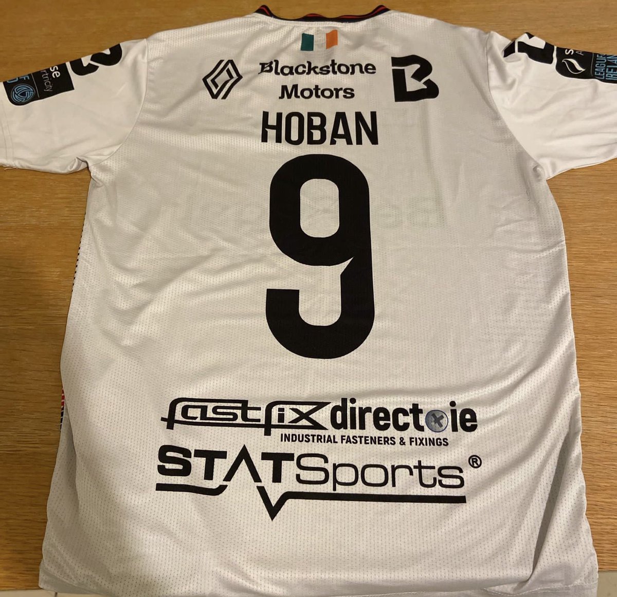 🚨We're now at a €700 bid for the jersey worn by me that broke the goal scoring record for the club.

💶 All money going to our nominated charities

⚽ DM your bid now 

👀N.B. we'll have another very special raffle starting soon so watch this space!