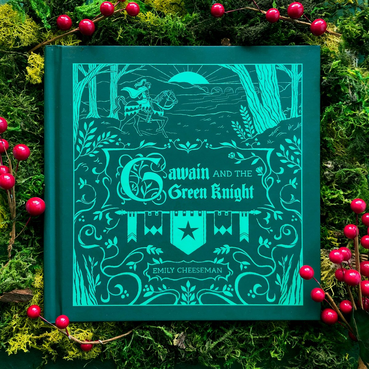 I'm pleased to announce that a reprint of Gawain and the Green Knight is officially in the works, and the book will be available on December 1st! 🌿