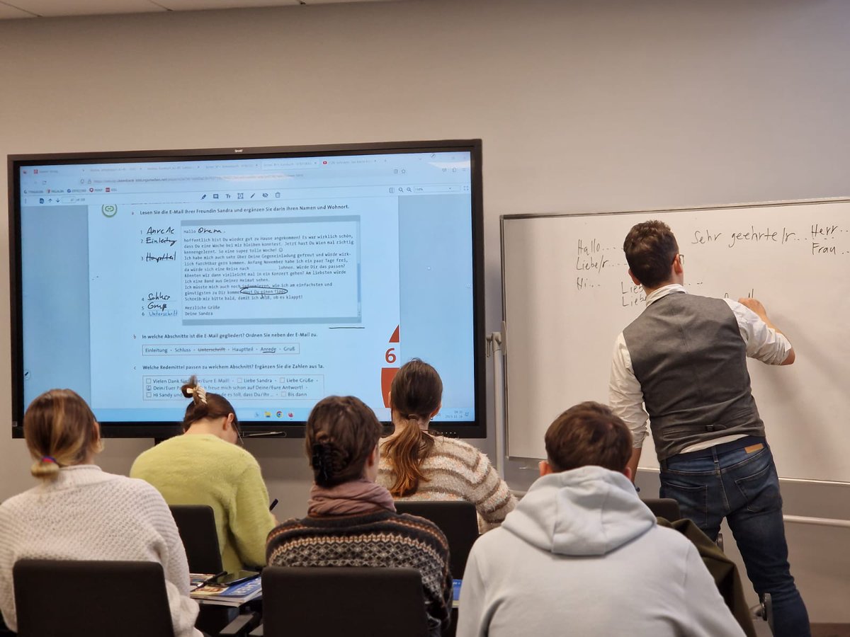 Gražios dienos heißt es  aus der Vytautas Magnus University im litauischen Kaunas, wo die AGSA an einem internationalen Treffen teilnimmt. Es geht u.a. um Herkunftssprachen und gleichzeitig werben wir für unsere internationalen Projekte und Freiwilligendienste in #sachsenanhalt