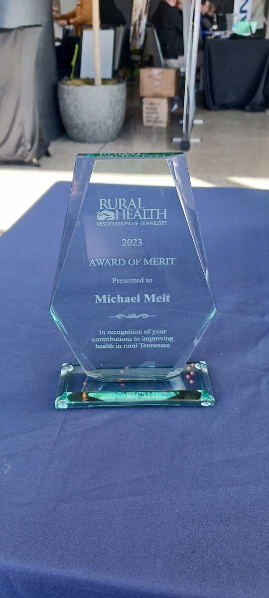 Well here's a #RuralHealthDay surprise! Thank you @TNRuralHealth for the award. It should really go to the entire @etsucrhr team, but I'm happy to accept it on everyone's behalf. So honored to serve rural Tennessee! @ETSUCPH