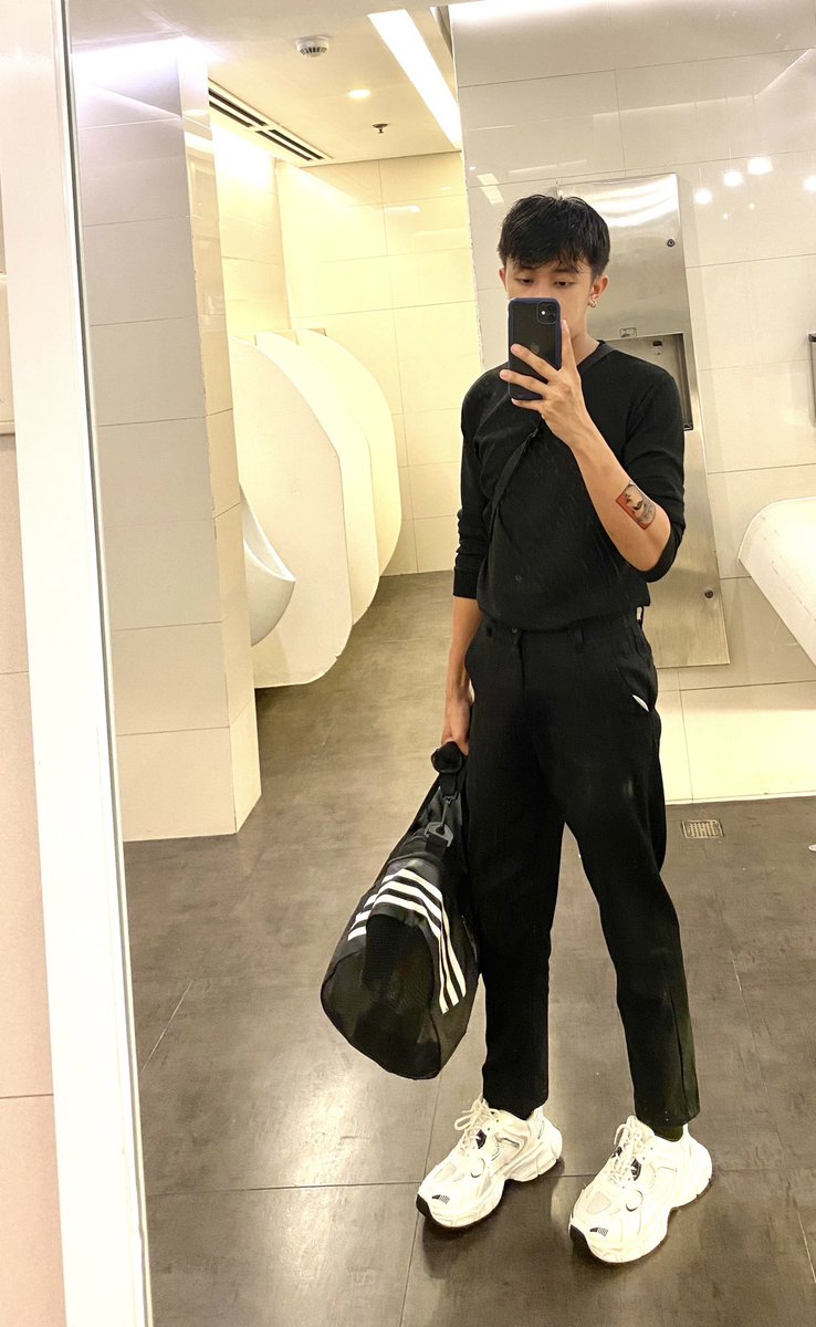 tiijMnl's tweet photo. Bye Ph 😅 https://t.co/0rg3ctxxSS