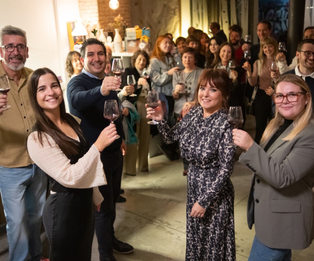 BodegasCare tweet media