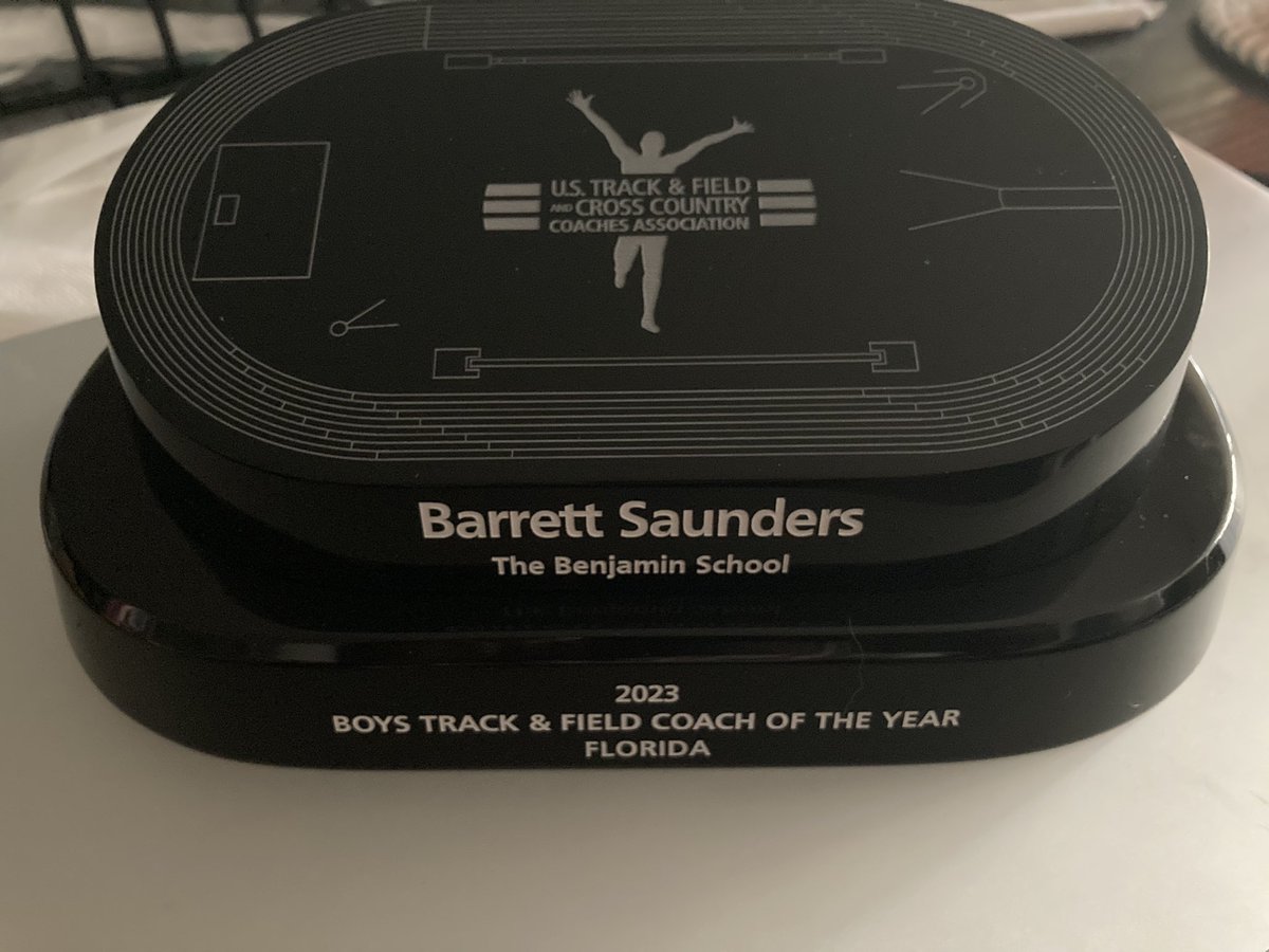 CoachBSaun's tweet photo. Honored to have received my award for being named @USTFCCCA boys track and field coach of the year, for the state of Florida. This award, would not have been possible without all of our great athletes and coaches! @keneraprep @najitobias @SoFlaCurreri @WPBF_Yianni @TheoDorseyTV https://t.co/1ChEHpAuBL