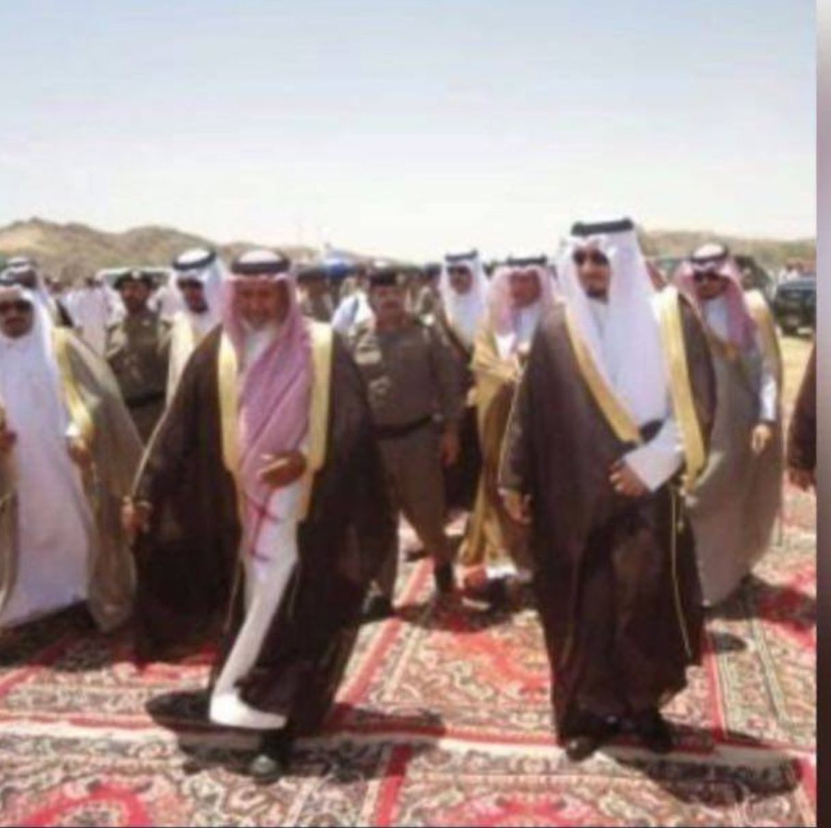 mohamab112243's tweet photo. زيارة صاحب السمو الملكي الأمير /
فيصل بن خالد بن عبدالعزيز آل سعود
أميرمنطقةعسير سابقاً لأخي الشيخ /
سعد بن علي بن جريب آل سرار الشهراني https://t.co/omIhuhRVVO