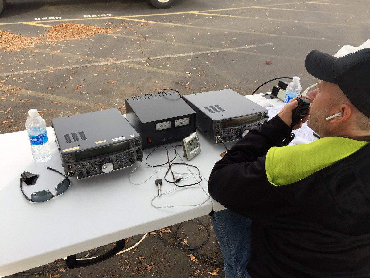 NorCal_Skywarn's tweet photo. #SkywarnRecognitionDay is coming up on December 1st and 2nd from 1600Z to 1600Z ( 4pm - 4pm) 24 hours of radio making contacts to #NWS Offices around the country by any means. VHF/UHF/ HF/ Digital Modes/ Echolink/IRLP and others. #SRD23 #ARRL #NorCalSkywarn #HAMRadio https://t.co/EXOToPZ8pW
