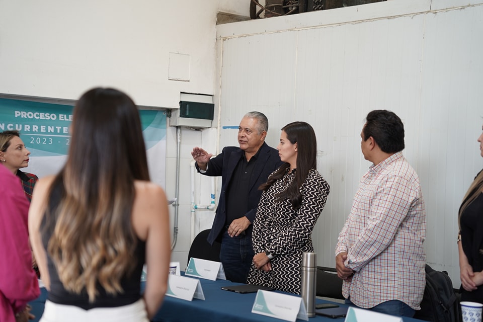 📷 El día de ayer pudimos concluir el primer día de instalación en el AMG con la protesta de las y los Consejeros Distritales, en San Pedro Tlaquepaque, correspondiente al distrito 13. 📷
#TuVozEsElPoder #Elecciones2024