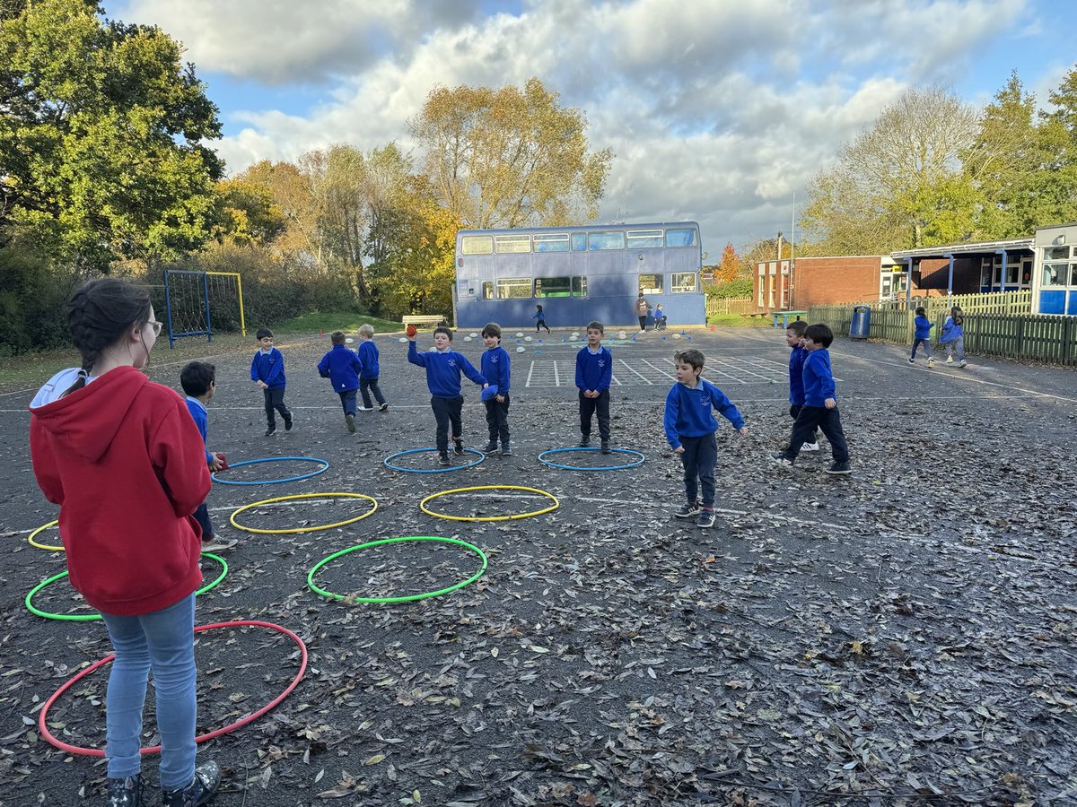 Tinkerbell tweet media