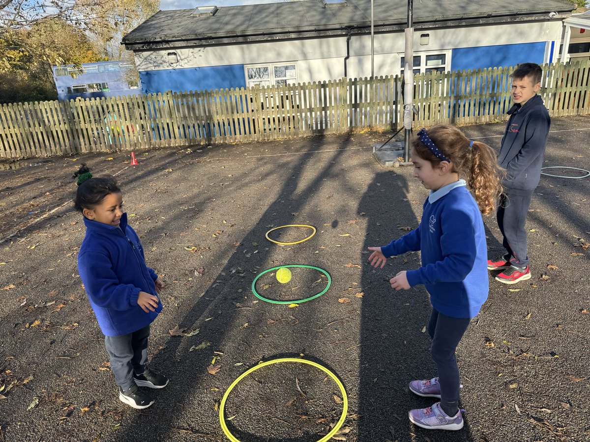 Tinkerbell tweet media