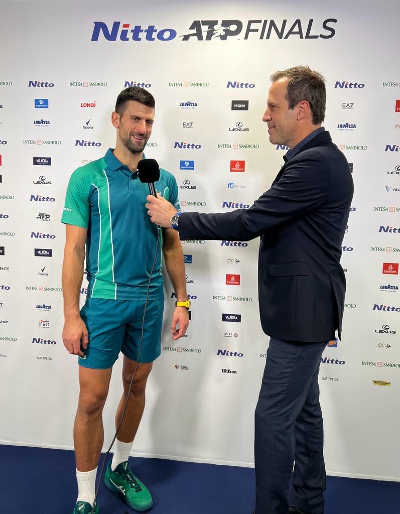 What a season for ⁦@DjokerNole⁩ ,3 majors and 8th year end number 1. He needs ⁦@janniksin⁩ to win tonight to make semis at #nittoatpfinals .🤞