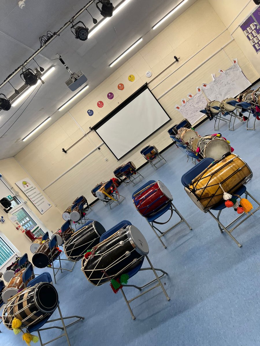 Hit the Dhol tweet media