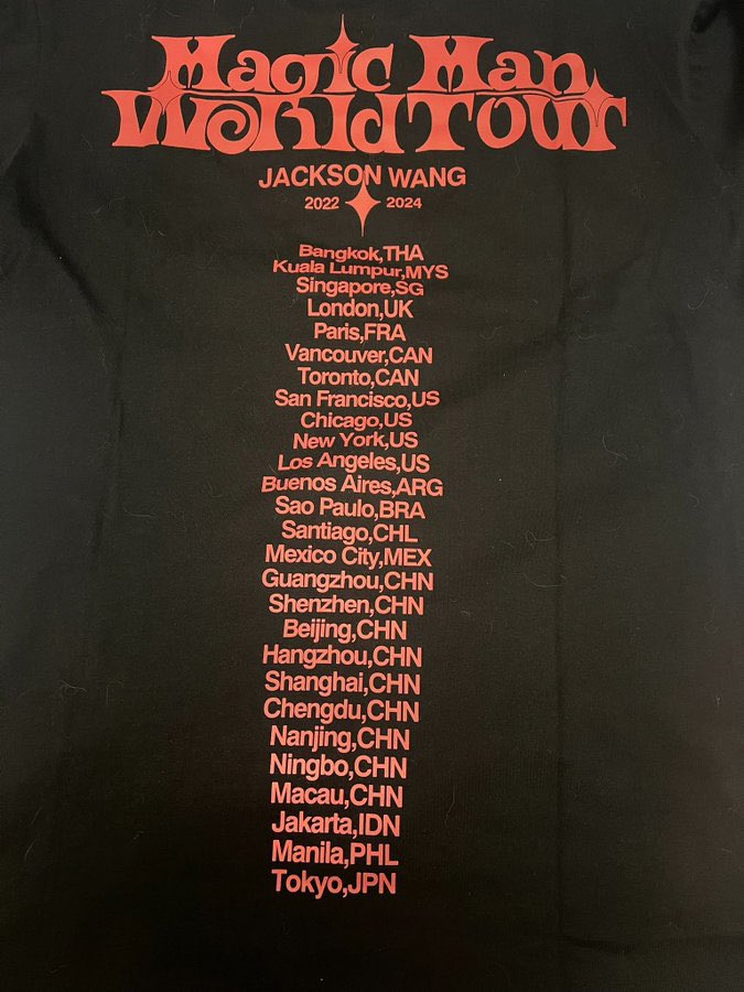 JacksonTourWhen's tweet photo. Additional MAGIC MAN World Tour info:

Merchandise reveals the revised list of tour stops—Wuhan is no longer listed as one of the stops on the tour.

#JacksonWang #MAGICMANWorldTour https://t.co/9Xyr3lzaPV