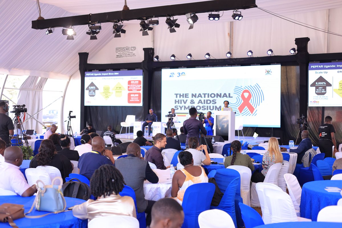 NAFOPHANU's tweet photo. Day 3 of #NHAS: Panel discussion on #PEPFARat20 in #Uganda was facilitated by our Program Officer Advocacy @raymond_kwesiga & Board Chairperson @WatitiStephen
NB: @PEPFAR is a key partner in the national #HIV & #AIDS response
#NafophanuUpdates
#NAFOPHANUat20
#EndAIDS2030Ug https://t.co/VJXAsubLmL