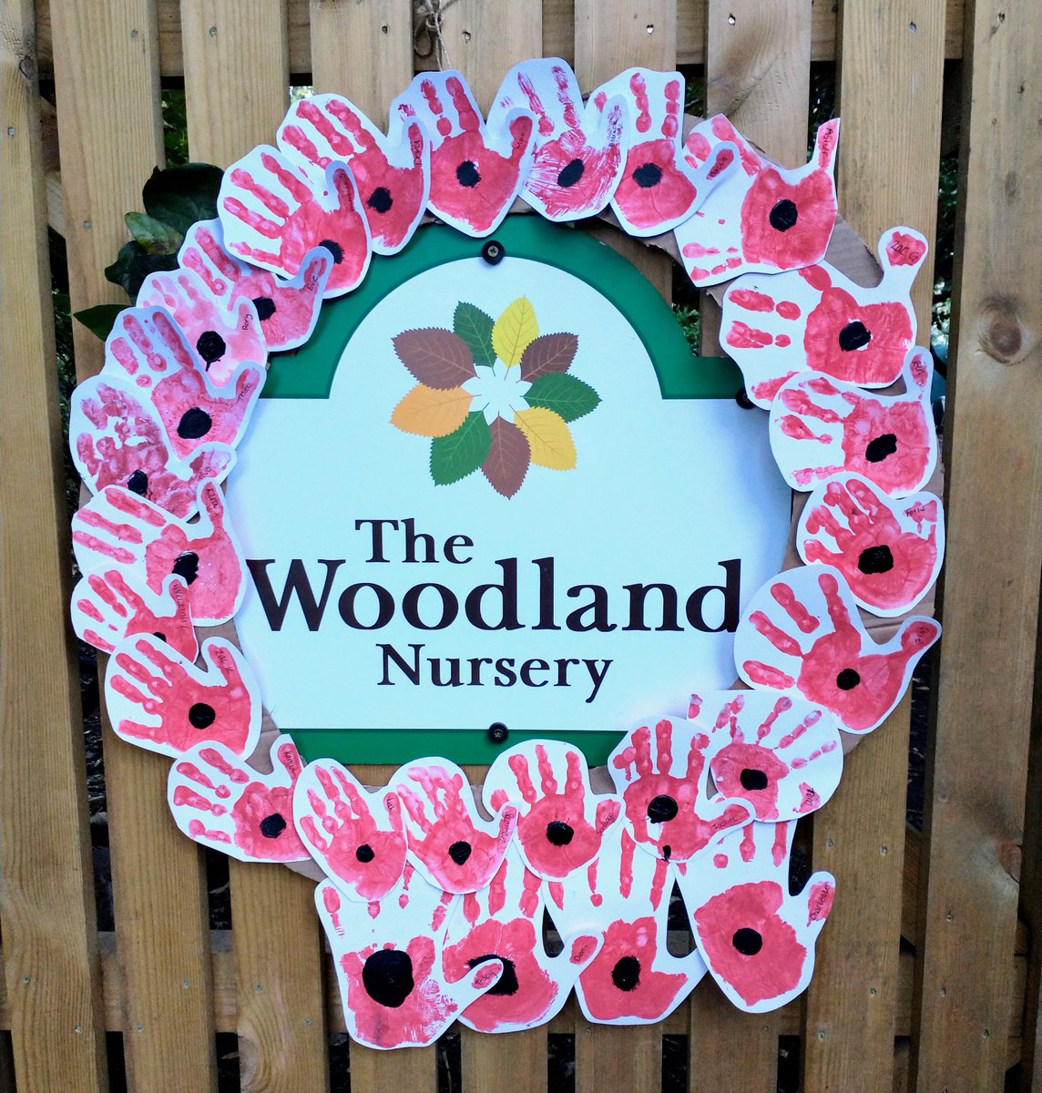 TWNrsry's tweet photo. Weekly Activity - Poppies

We talked about bonfire night &amp; Remembrance day &amp; made poppy necklaces. We also made a large poppy-inspired wreath that all the children hand a hand in making 😉

Read our blog for more info: https://t.co/JwX2yU1XYi

#thewoodlandnursery https://t.co/S5ftnqu3RQ