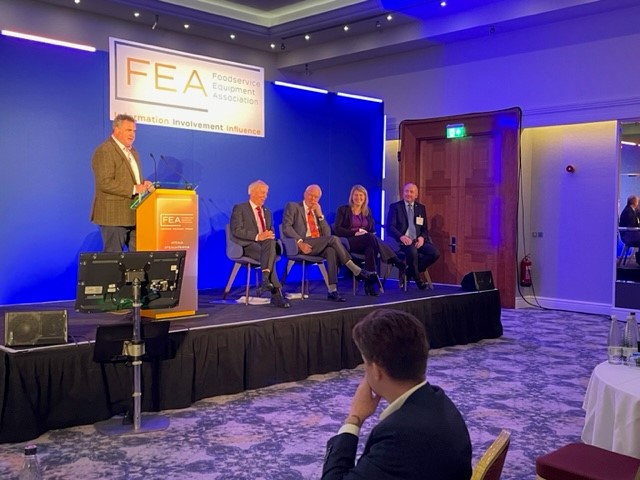 publicityworks's tweet photo. Foodservice Carbon Professional panel Q&A
@FEA_uk #conference #FEAuk #fea #feaconference #foodservice https://t.co/y6MNopj09V