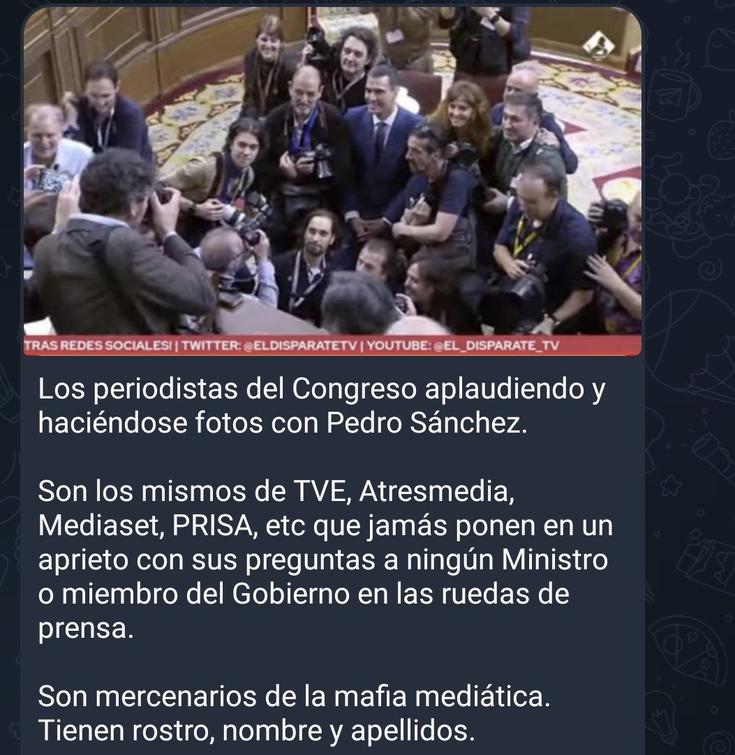 Los periodistas que se iban en la sala de prensa tras la pregunta de <a href="/vitoquiles/">Vito Quiles 🇪🇸</a> son los mismos que hoy posan con Pedro Sánchez. Creéis que todo es casualidad? Que esos personajes están ahí con el único fin de informar? De ser críticos con el gobierno?