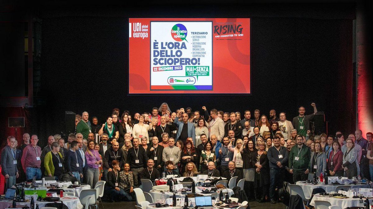 uiltucs's tweet photo. 🔴🟢🔵 Filcams, Fisascat e Uiltucs ad Amsterdam per la Conferenza @CommerceUni "Commerce workers Uni Europa Rising and Committed to Win", col sostegno delle organizzazioni sindacali europee di categoria per lo #sciopero del terziario e del turismo del #22dicembre
#CommerceRising https://t.co/ViJcHwXqNu