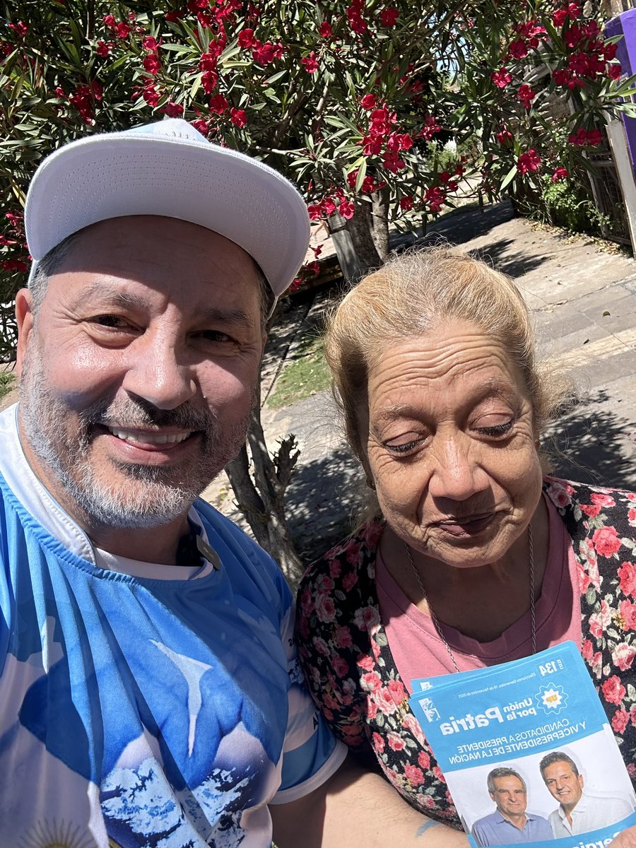 gustavomenendez's tweet photo. Se viene la Argentina que estábamos esperando!
#SergioMassaPresidente
#MerloBsAsConMassa https://t.co/P5MySdv15u