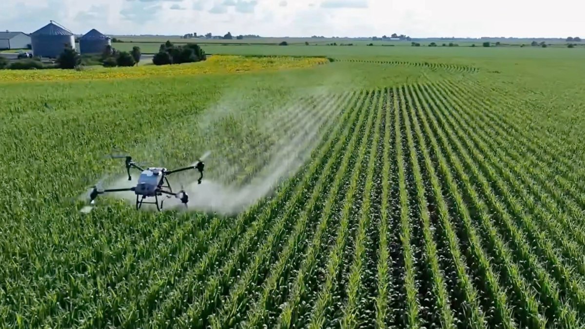 Considering a new #SprayerDrone?  FREE battery with drone purchase now through 1/14/2024, $2499 value!