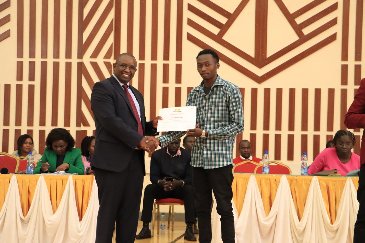 DeKUTkenya's tweet photo. The Directorate of Student Welfare is responsible for identifying and recommending students who perform well in co-curricular activities, community service, and club activities, amongst others.
#ExemplaryPerformance #TalentsAwards https://t.co/Ezn123GTB9