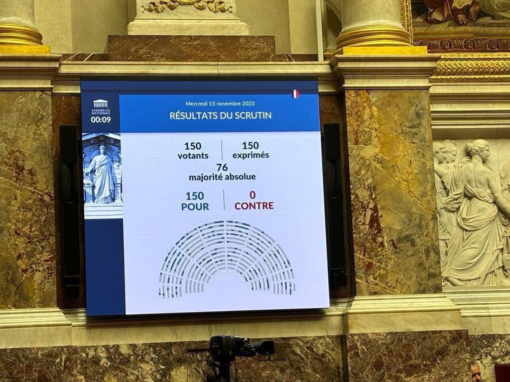 🟦 Revaloriser le métier de secrétaire de mairie. 

👨‍💻23 000 secrétaires de mairie et à 94% des femmes. 
👨‍💻 Un métier du quotidien dans nos communes, particulièrement celles de petites tailles. 
👨‍💻 Véritables mémoires de nos villages, les secrétaires de mairie sont des « piliers