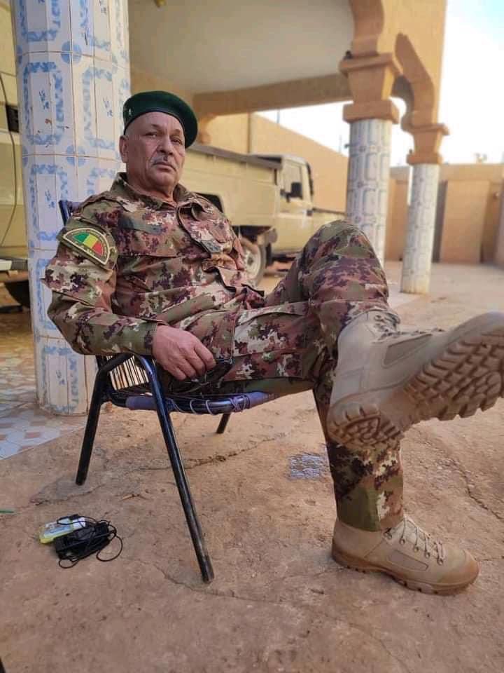 laminesieta's tweet photo. Général El Hadj Ag Gamou 🇲🇱
#Mali #kayes #koulikoro #sikasso #segou #mopti #gao #Kidal #bamako https://t.co/AN92rFeEkt