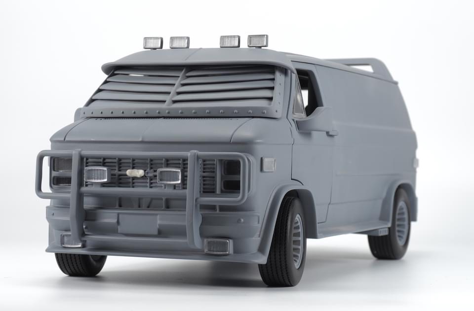 HeroesToys's tweet photo. Prototype images of the TMB EV Bread Car Alpha Version by @ramentoy1 

Final product will be in injected ABS and PVC.
There are stock versions planned and available in both white &amp; black color options. #BreadCar #ActionFigures https://t.co/ZRKpn2znCM