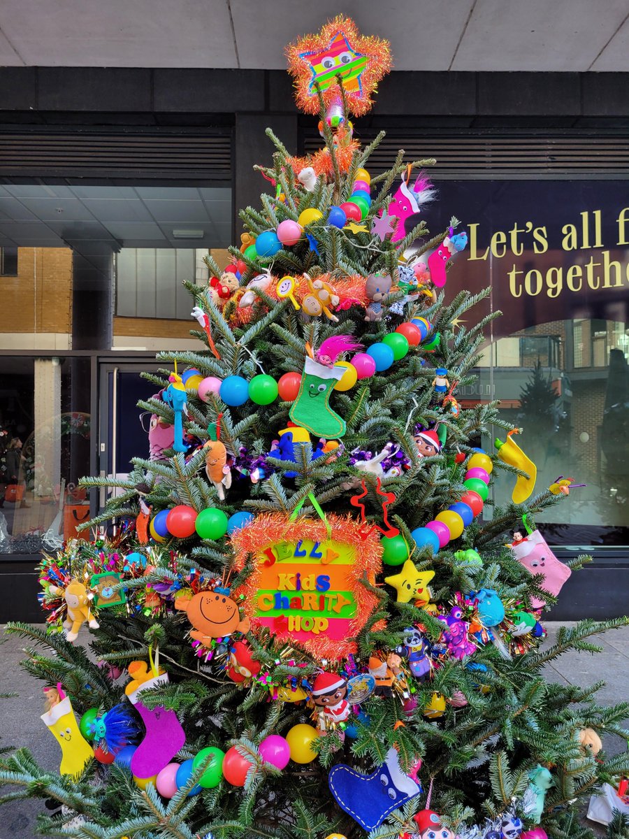 ExeterCI's tweet image. Check out ECI's #CharityChristmasTree! It's part of the #Princesshay #Exeter #Charity #Christmas Tree Festival which opens today at Bedford St.   35  trees showcase some amazing local charities their causes.  #christmasinexeter  #charity #exetercharity #DiscoverTheWonder