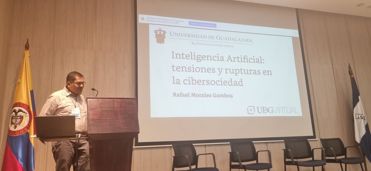 pensareducar's tweet photo. Tensiones y rupturas en la cibersociedad... Avanza el primer foro del #IVCIPEUniSalle https://t.co/EadkvG8Mys