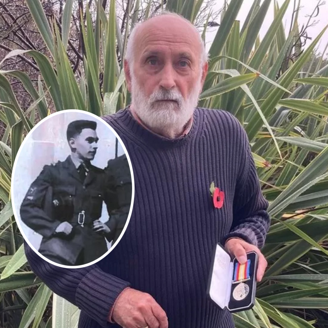 VeteransFdn's tweet photo. 🎖️Congratulations to Roger Filby who has received his Nuclear Test medal!

Roger joined the RAF aged 18 and was part of Operation Grapple in 1967.

Source: BBC News
#NuclearTestMedal #OperationGrapple https://t.co/EJYzH7iIgZ