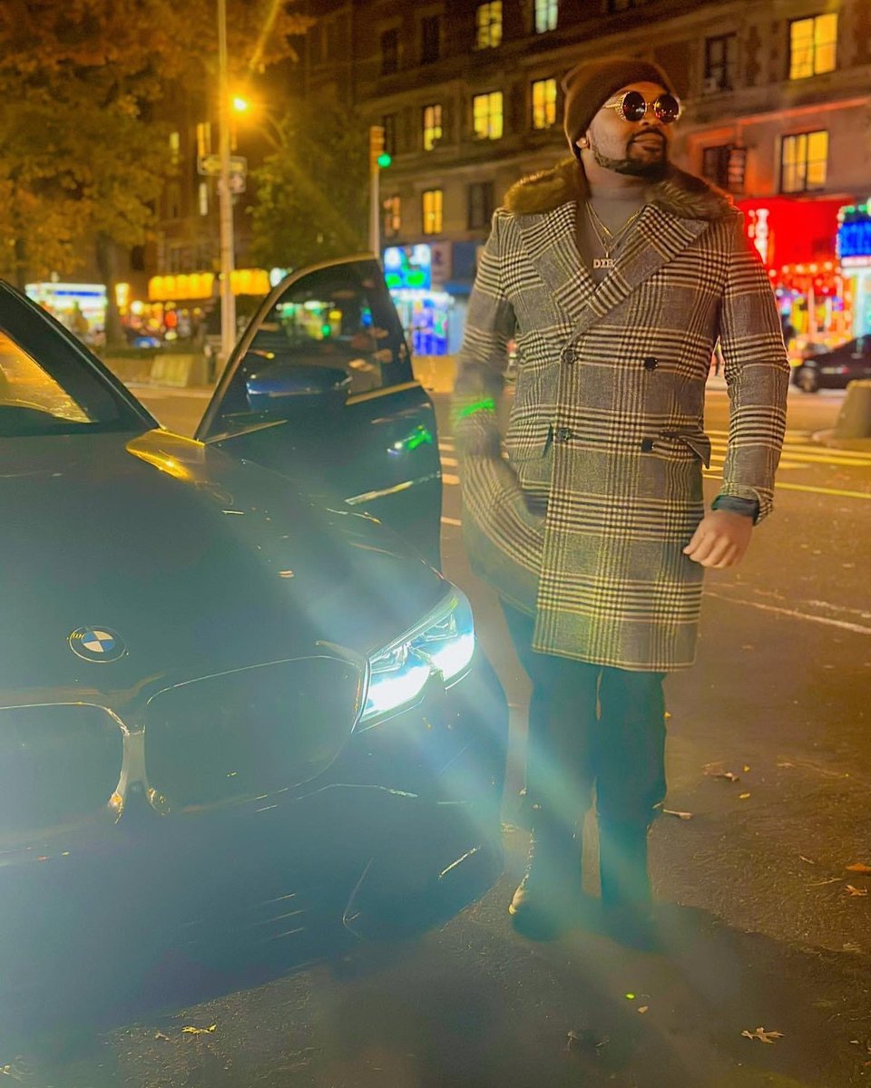 “I stay outta the mix, flow hotter than Grits/ Big Dibi always bodying sh*t” 💯🏆🦾🔥🔥🔥🔥

New Music &amp; New Merch, Coming Soon 💯 

youtu.be/pt4q1nBySGo?si…