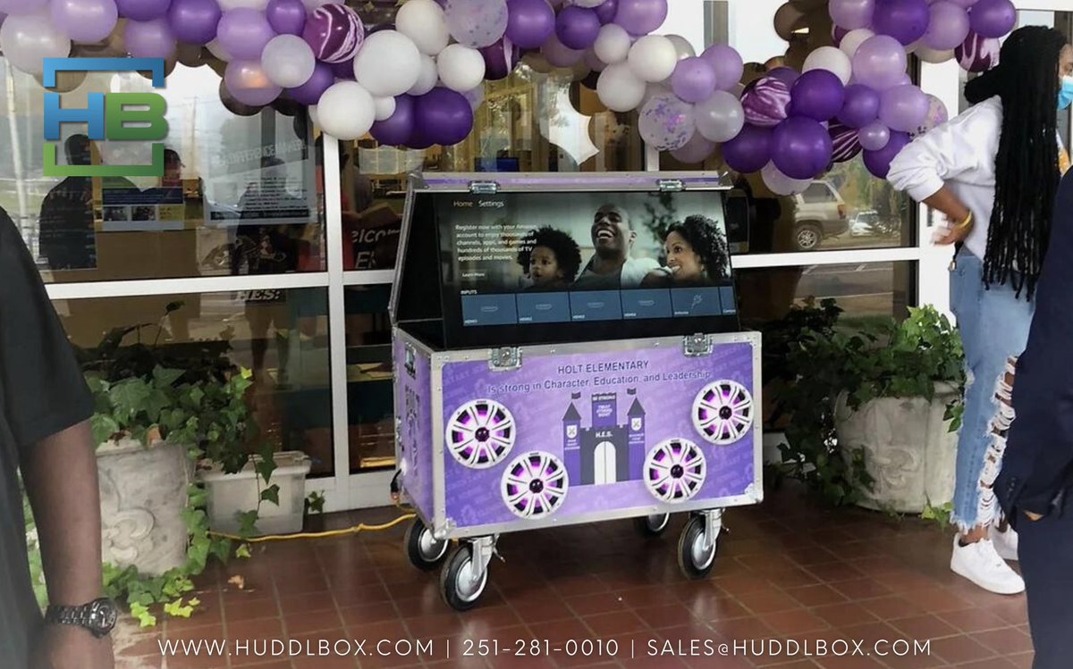 The Mobile Classroom 🛞 💨 

Huddlboxes are portable and engineered specifically for schools. They are outdoor classrooms and used at events, PTO meetings, pep rallies, and more.

#education #learning #school #motivation #students #love #study #student #science #knowledge #teach
