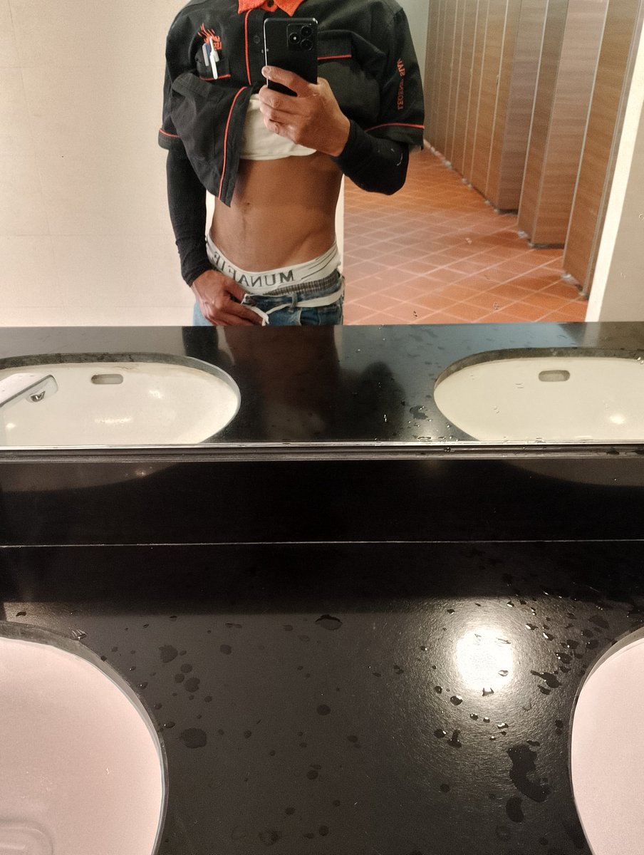 Aungnioo Basnet (@aungniooba19183) on Twitter photo 