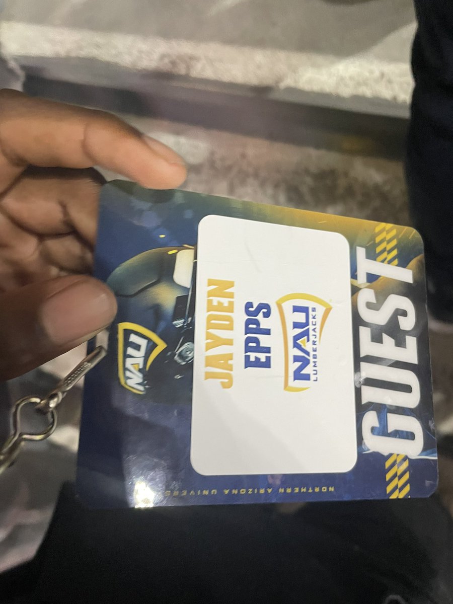 JaydenEpps52's tweet photo. Thank you Northern Arizona University for having me out! Go lumberjacks https://t.co/PKGi8WBPE1